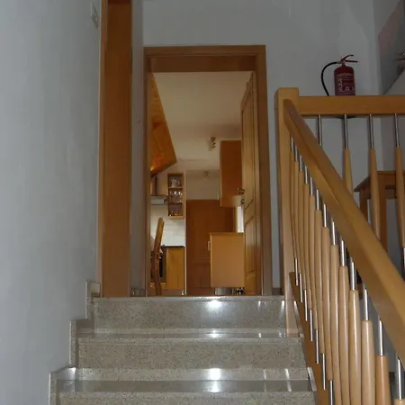 Graf * Chýně